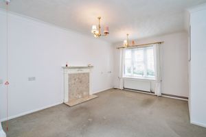 LOUNGE- click for photo gallery